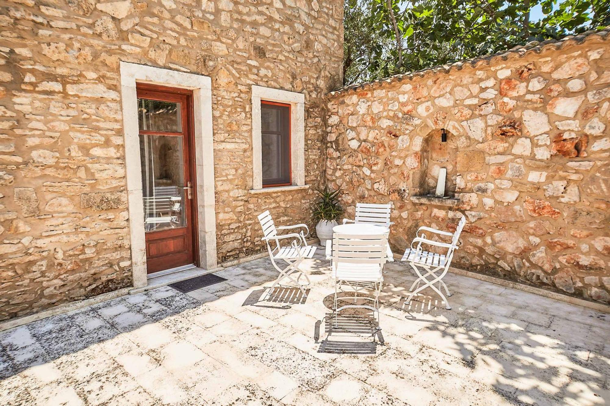 Villa St Dennis Makris Gialos  외부 사진